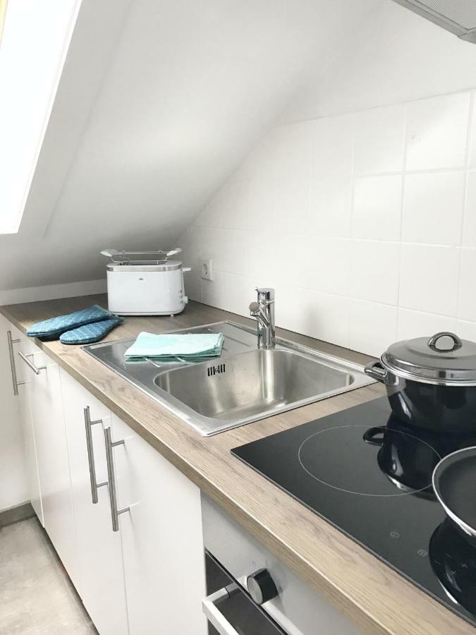 Zollernalb-Apartment Albstadt Bagian luar foto