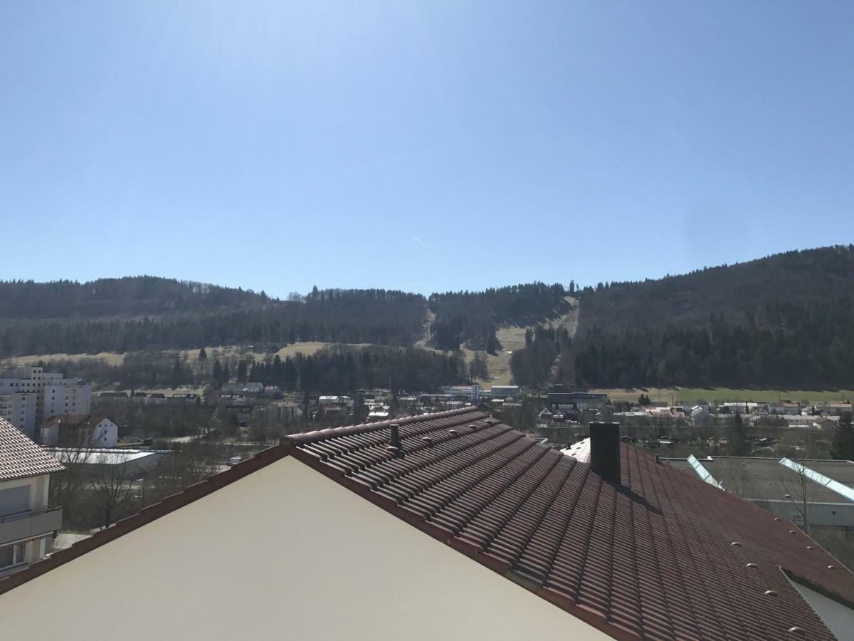 Zollernalb-Apartment Albstadt Bagian luar foto