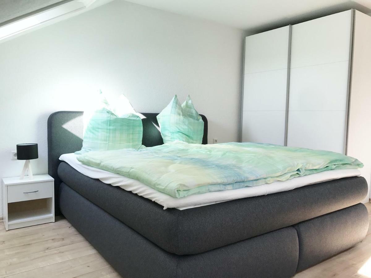 Zollernalb-Apartment Albstadt Bagian luar foto